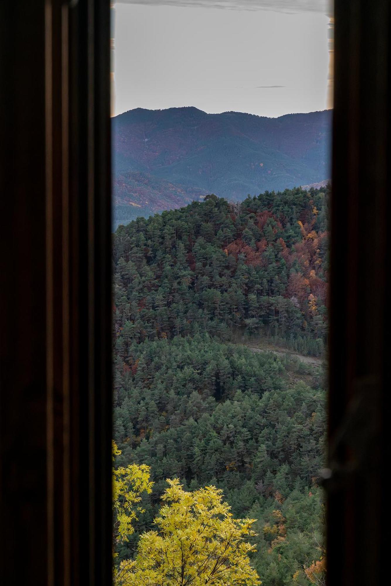 Santuari De Santa Maria De Montgrony Hotel Gombren ห้อง รูปภาพ